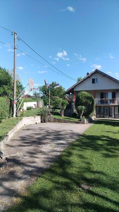 Porodična kuća 125m2 - Lazarevac - Rudovci