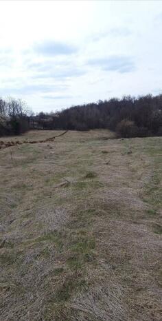 Građevinsko zemljište 600m2 - Gornji Milanovac - Koštunići