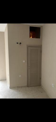 Kancelarija 17m2 - Podgorica - Centar grada