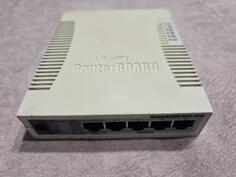 Ostalo MikroTik RB951G-2HnD - Ruter