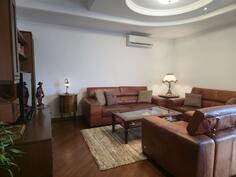 Trosoban stan 130m2 - Podgorica - Stari Aerodrom