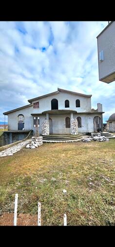 Porodična kuća 296m2 - Nikšić - Nikšić (uži dio)