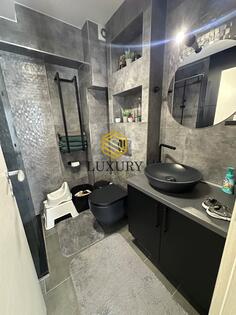 Trosoban stan 95m2 - Podgorica - Ljubović