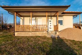 Porodična kuća 62m2 - Danilovgrad - Spuž