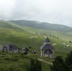 Građevinsko zemljište 4000m2 - Bijelo Polje - > Okolina grada