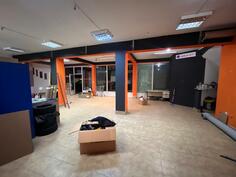 Poslovna zgrada 400m2 - Podgorica - Zabjelo