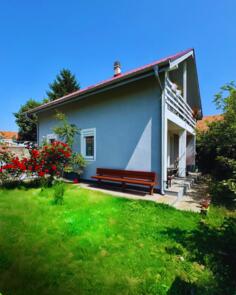 Porodična kuća 150m2 - Cetinje - Cetinje (uži dio)