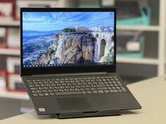 Lenovo Lenovo IdeaPad S145  - 15.6" Intel i3 8GB GB