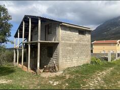 Vikendica 110m2 - Bar - Pečurice