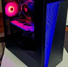 MSI - AMD Ryzen 5 - 16GB GB DDR5 - SSD disk