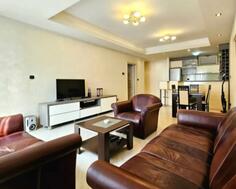 Trosoban stan 90m2 - Budva - Centar grada