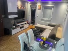 Jednoiposoban stan 41m2 - Zemun - Zemun (uži dio)