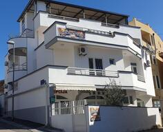 Kuća sa više stanova 552m2 - Bar - Šušanj