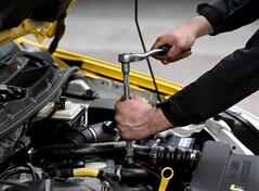 Potreban mehaničar u auto servisu