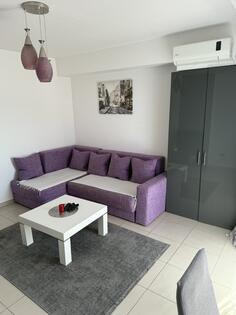 Jednosoban stan 40m2 - Bar - Šušanj