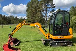 JCB - 8018 CTS