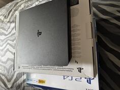Sony - PlayStation 4