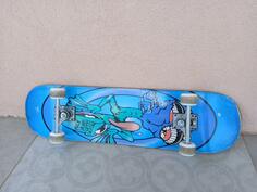 Prodajem Skateboard 