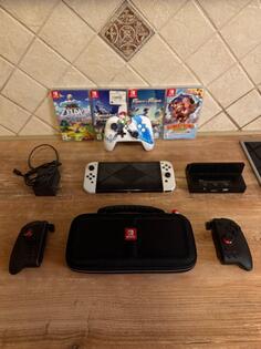 Nintendo - Switch