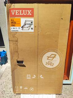 KROVNI PROZOR VELUX, NOV