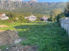 Građevinsko zemljište 950m2 - Herceg Novi - Kuti