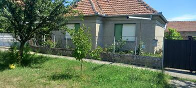 Porodična kuća 116m2 - Zrenjanin - Perlez