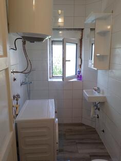 Garsonjera 20m2 - Nikšić - Centar grada