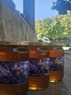 Prodajem prirodni domaci med