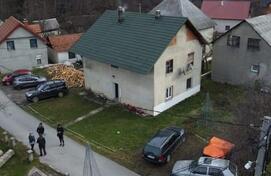 Porodična kuća 180m2 - Kolašin - > Okolina grada