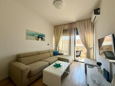 Garsonjera 35m2 - Bar - Centar grada