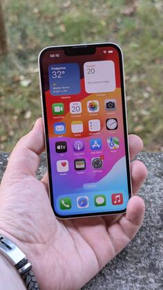 Apple - iPhone 13