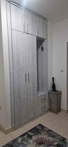 Dvosoban stan 64m2 - Nikšić - Nikšić (uži dio) Vuka Karadžića, preko puta Conta