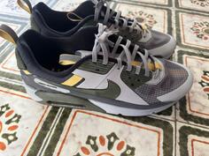 Nike 90