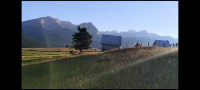 Građevinsko zemljište 666m2 - Žabljak - Pitomine