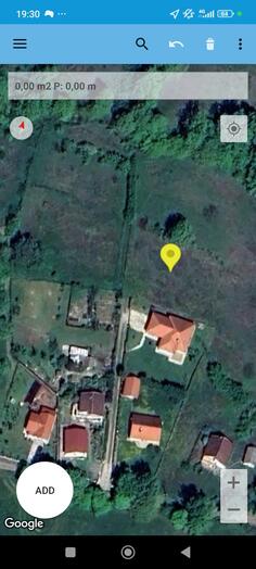 Poljoprivredno zemljište 1000m2 - Podgorica - Pričelje