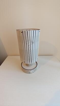 Rustična Stočna Lampa