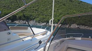 Potreban skiper za voznju glisera- Kotor