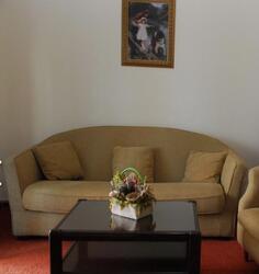 Prodajem 2 dvosjeda na razvlačenje u dobrom stanju. 