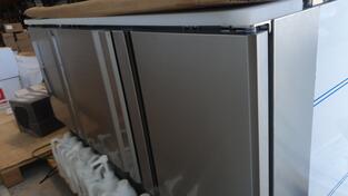 Rashladna vitrina za bobe,sladolede i po potrebi