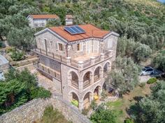 Vila 570m2 - Budva - Rijeka Reževići