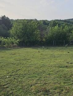 Građevinsko zemljište 1270m2 - Mladenovac - Velika Ivanča