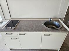 Prodajem Kuhinju sa elementima