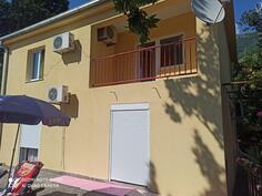 Trosoban stan 56m2 - Bar - Sutomore