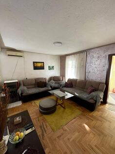 Dvosoban stan 75m2 - Bar - Bjeliši