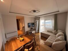 Dvosoban stan 60m2 - Herceg Novi - Topla