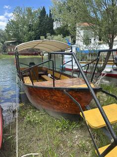 Ad boats - Putnicki brod