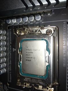 Intel - i5 12600K - 4.9GHz