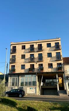 Poslovna zgrada 400m2 - Podgorica - Centar grada