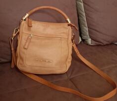 Nova ženska kožna torbica "Armani"