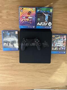 Sony - PlayStation 4